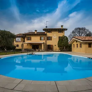  Bed & Breakfast Casale La Meridiana Italië